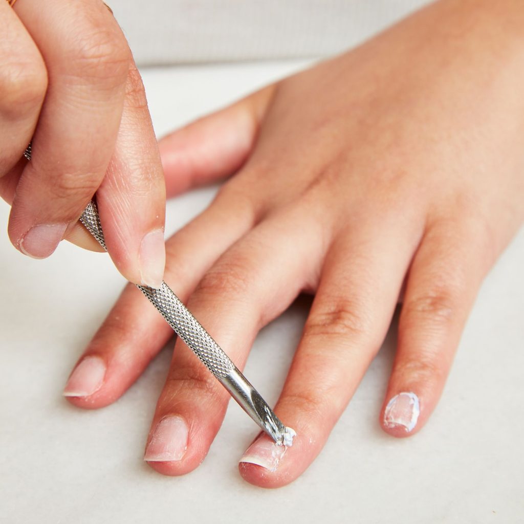 How To Remove Acrylic Nails 